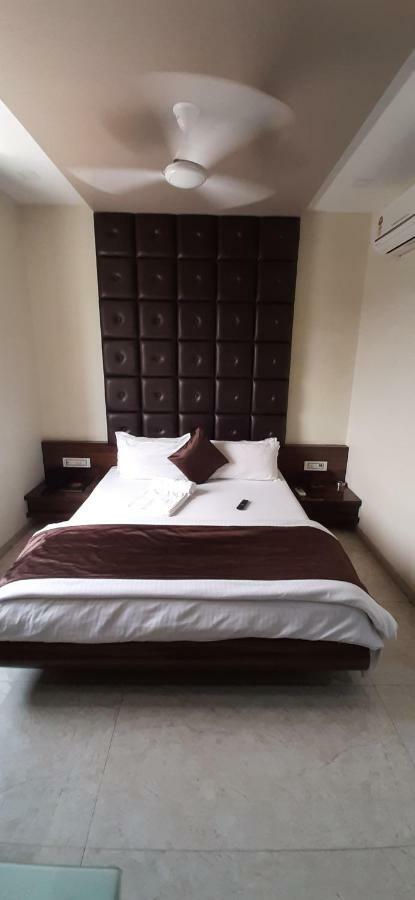 Hotel Shahi Darbar Navsari المظهر الخارجي الصورة