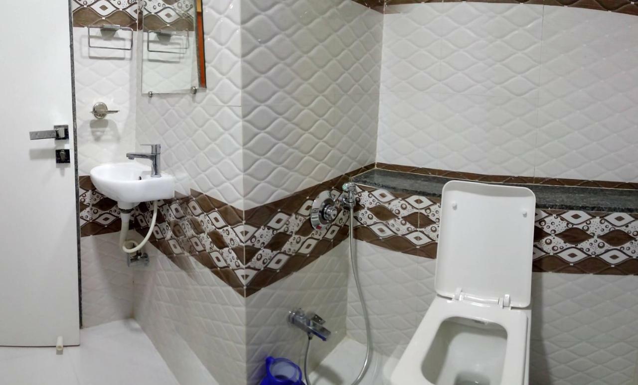 Hotel Shahi Darbar Navsari المظهر الخارجي الصورة